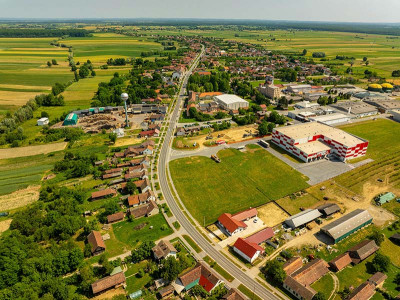 &bdquo;Sumaniųjų kaimų&ldquo; priemonė &ndash; investicija ne tik į infrastruktūrą ir paslaugas, bet ir į žmones &ndash; jų gebėjimą bend&shy;radarbiauti, kurti, kartu spręsti problemas Nuotr. i&scaron; pexels.com