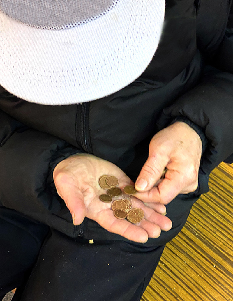 Skurdas i&scaron;lieka vienu skaudžiausių socialinių i&scaron;&scaron;ūkių