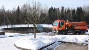 Valdžia pagalbą pasiūlė turintiems pinigų