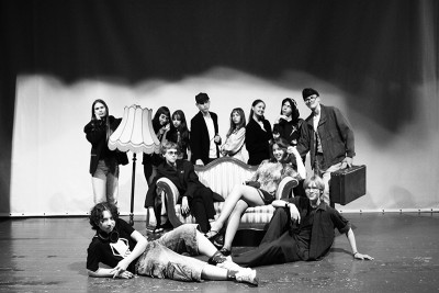Debiutuoja eksperimentinis jaunimo dramos teatras