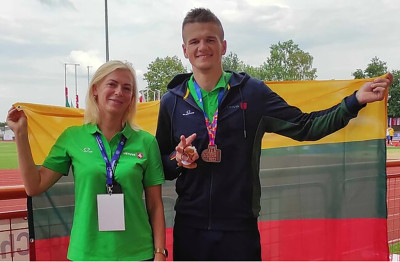 Gyvenimo iššūkiai netrukdo siekti laimėjimų