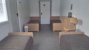 Pirmoji užuovėja, netekus savo būsto, nakvynės namai...