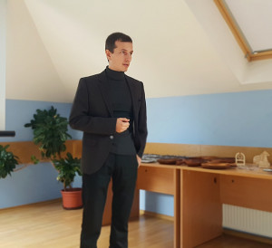 Medžio drožėjas D. Jankauskas