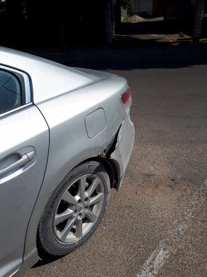 Apgadinta &bdquo;Toyota Avensis"