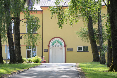 Gimnazijoje verda aistrų katilas, kurio neįstengia užgesinti nė viena valdžia