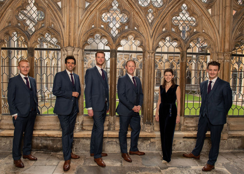 Queen_s-Six. Fotos Gill-Heppell