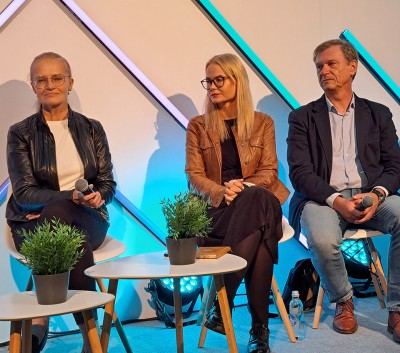 Iš kairės: A. Balčytienė, N. Jurčiukonytė, D. Amilevičius