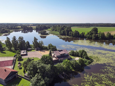 Nuo didelių pokylių &ndash; į gamtos patirtis ir lėtesnį poilsį