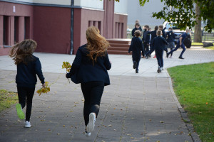 Netradicinis gyvenimas ir švietimas