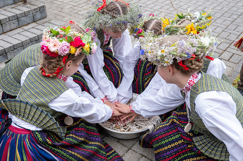 Gyvosios istorijos festivalis &bdquo;Amatų giesmė&ldquo; Norkaičiuose sujungs amatus, folklorą ir i&scaron;skirtinį koncertą