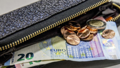 Valdžios „gerumas“ – lyg sūris spąstuose
