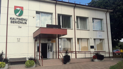 Seniūnas siūlo pa&scaron;tomatą įrengti prie buvusio pa&scaron;to