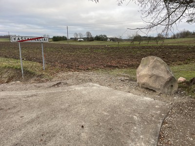 Įvažiavimai į sodybas ir sklypus – valstybės nuosavybė