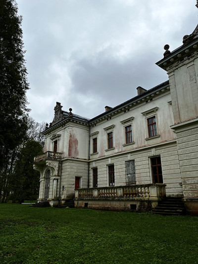 Vilkėnų dvaras: atgimimas iš praeities šešėlio