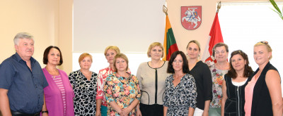Komisijos nariai kimba į darbą