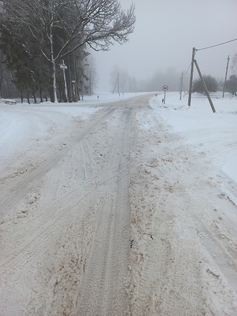 Žiemą rajono keliams – mažiausias dėmesys