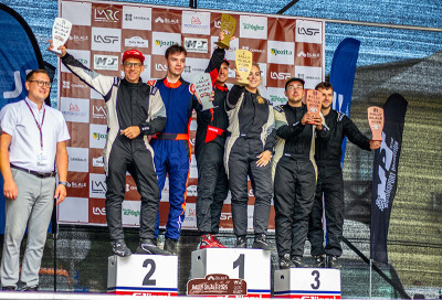 Abu &scaron;ilali&scaron;kių ekipažai pelnė prizines vietas