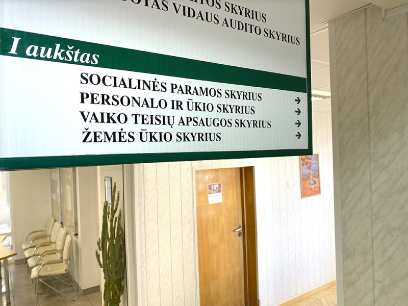 Projektų lėšos nusėda ir valdininkų kišenėse