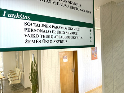 Projektų lėšos nusėda ir valdininkų kišenėse