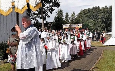 Porciunkulės atlaidai Teneniuose