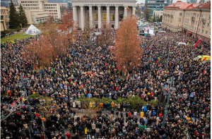 Protestas &bdquo;&Scaron;ALIN RANKAS!&ldquo; grįžta: pažadinta pilietinė savigarba negali būti taip lengvai užmigdyta