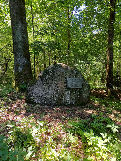 Kodėl svarbu nuolat atsigręžti į praeitį?