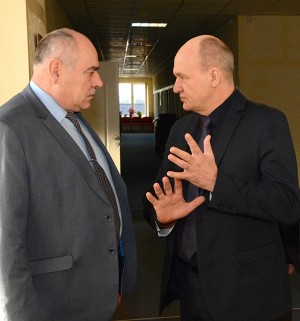 Už politikų ambicijas sumoka mokesčių mokėtojai