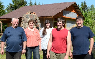 Keturios Švalkūnų kartos tiki: kaimas gyvens