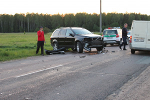 Motociklu sprukęs bėglys turės&nbsp;atlyginti&nbsp;nuostolius