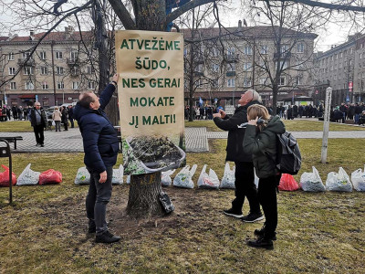 Valdžios pažadai ūkininkams: naujas Pieno įstatymas ir išmokos