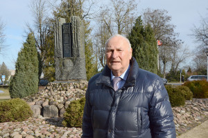 Pirmieji valstybės žingsniai – su kliūtimis ir be pinigų