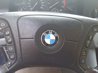 Šilalėje pavogti du automobiliai