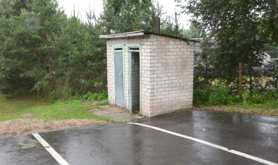 Mieste lauko tualetus teks užkalti