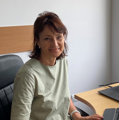 R. Liausėdienė džiaugiasi, kad Lietuvos gy­ventojai prieš vykdami į svečias šalis, kas­met vis labiau domisi profilaktinėmis prie­monėmis ir konsultuojasi su specialistais   Nuotr. iš asmeninio archyvo