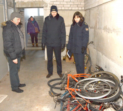 Daugiabučių rūsiuose – „rūkomieji“