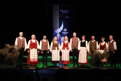 Vėl skambėjo dainužės