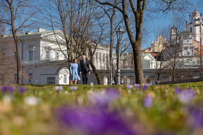 Lietuvos Respublikos Prezidento Gitano Nausėdos ir ponios Dianos Nausėdienės sveikinimas &scaron;v. Velykų proga