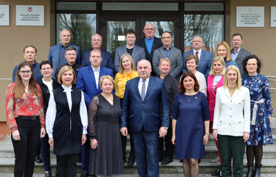 Kadencija užbaigta paskubomis ir abejingai
