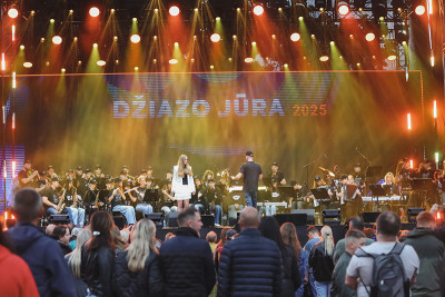 Tauragę užlies džiazas
