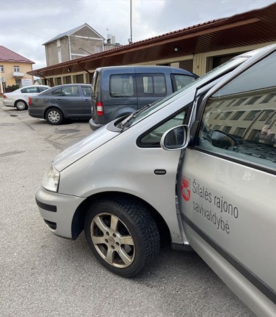Naujiems automobiliams pinigų negailima