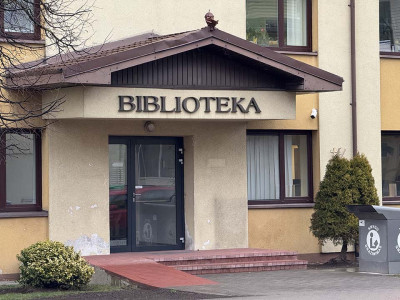 Knygoms pinigų trūksta, pirkiniams – per akis
