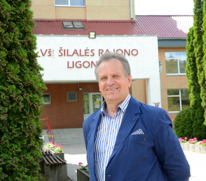 Gydytojo pašaukimas – girdėti ir mylėti žmogų