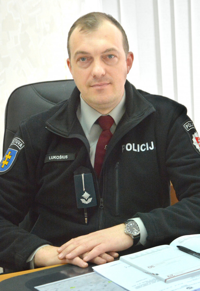 Naujasis viršininkas  – žodžio žmogus